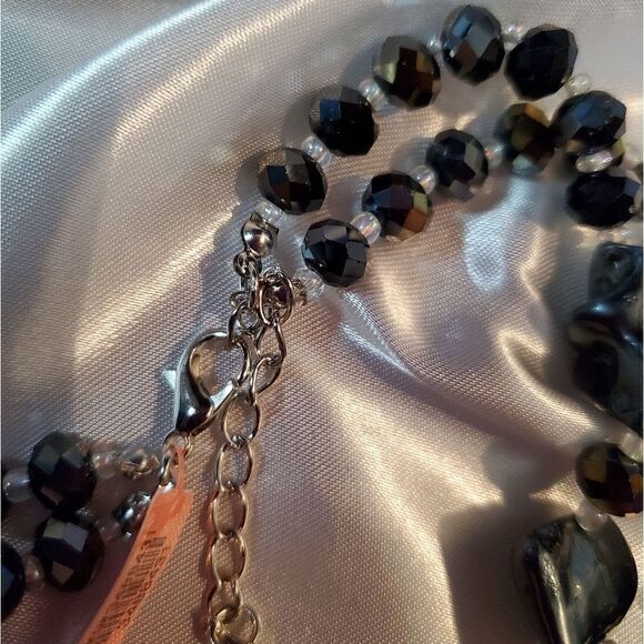 18 inch Beaded Necklace - Picture 8 of 10